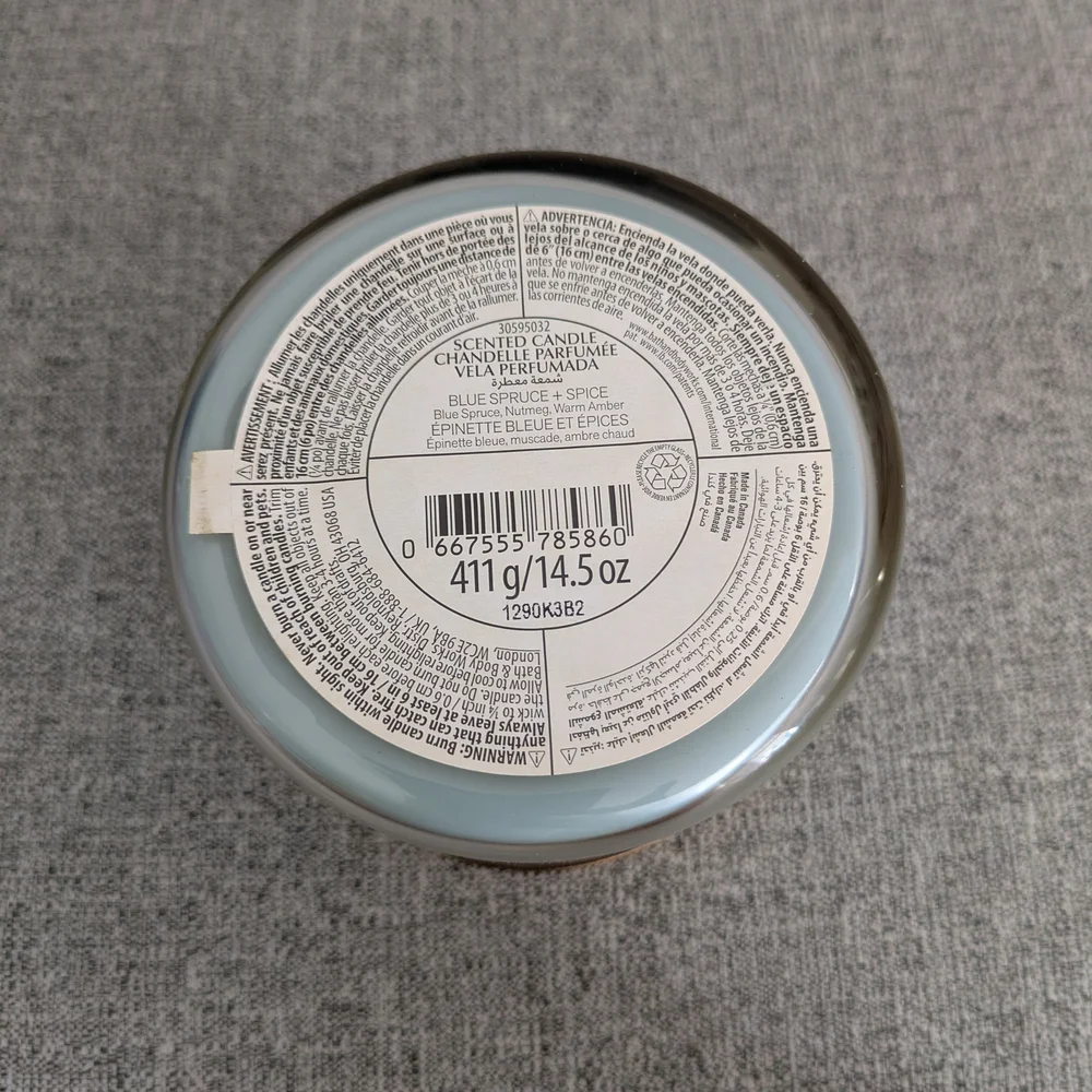 Bath & Body Works Blue Spruce & Spice 3-Wick Scented Candle - Picture 3 of 3